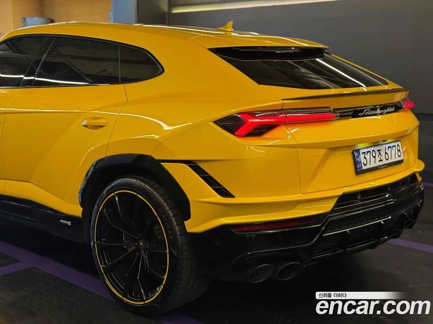 Lamborghini Urus 2023 из KR, фото 3