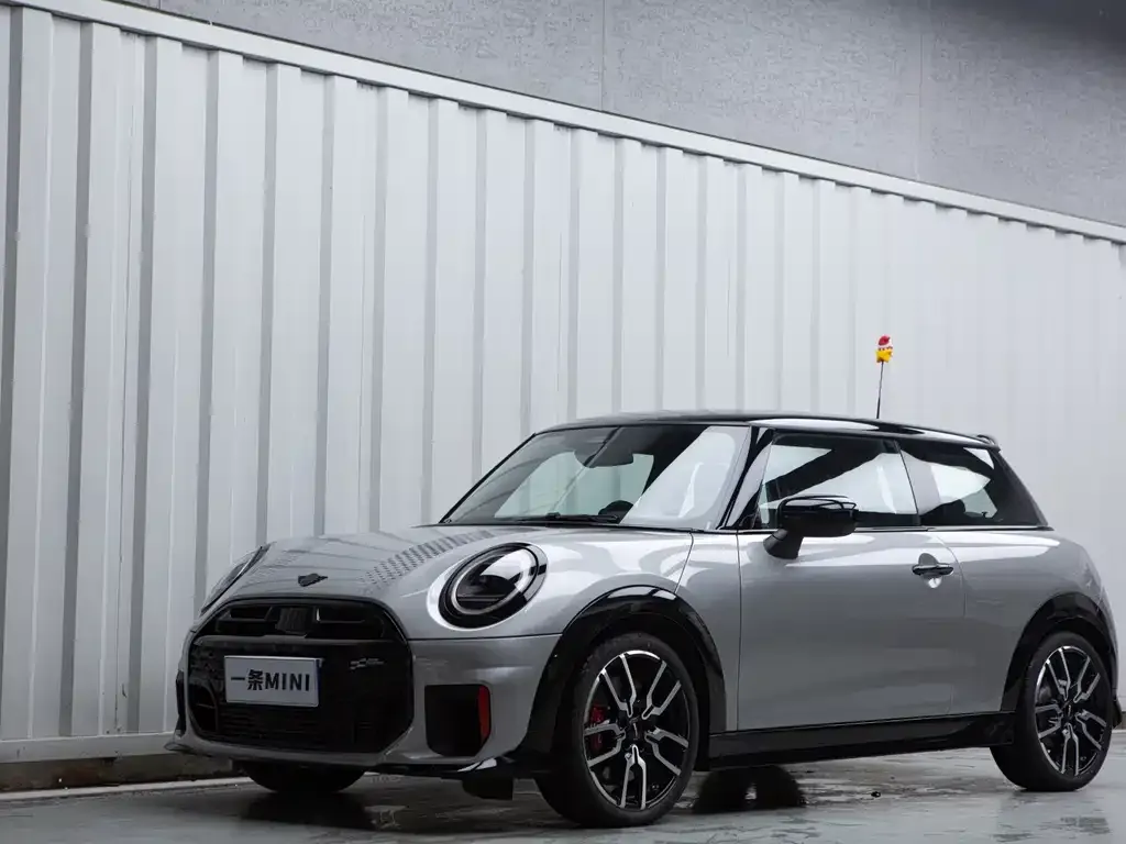 MINI JCW (John Cooper Works) 2025 из CN, фото 1