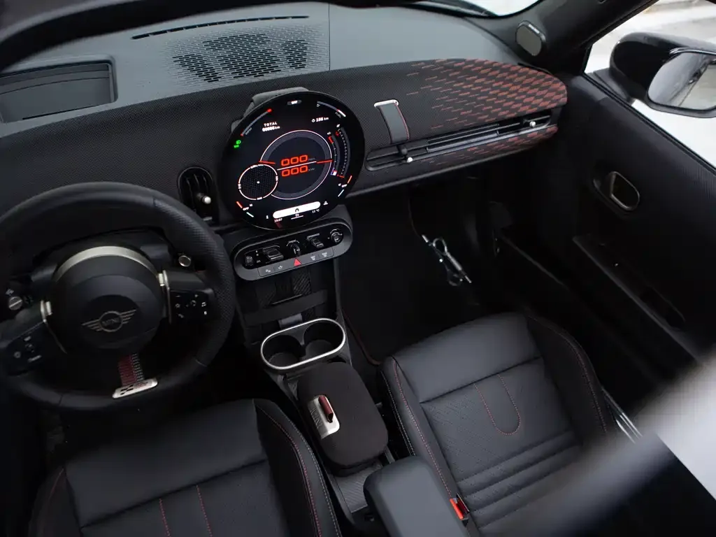 MINI JCW (John Cooper Works) 2025 из CN, фото 7