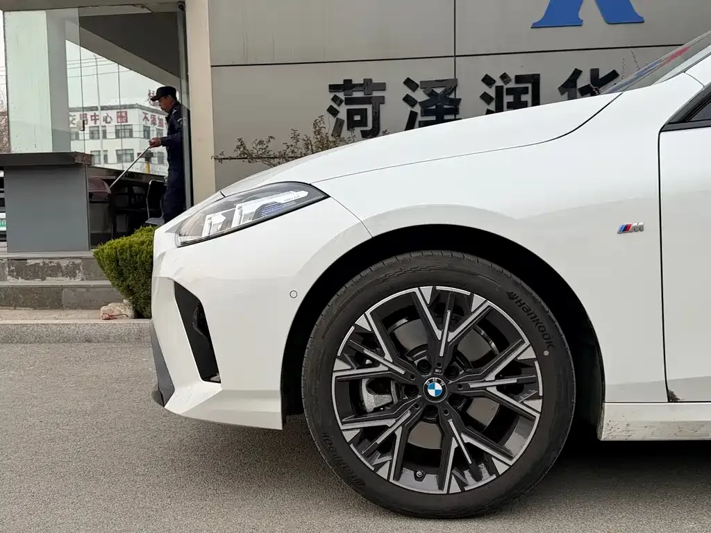 BMW 2 Series 2025 из CN, фото 5
