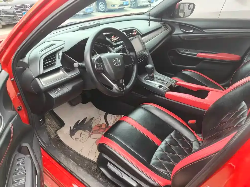 Honda Civic — фото 7