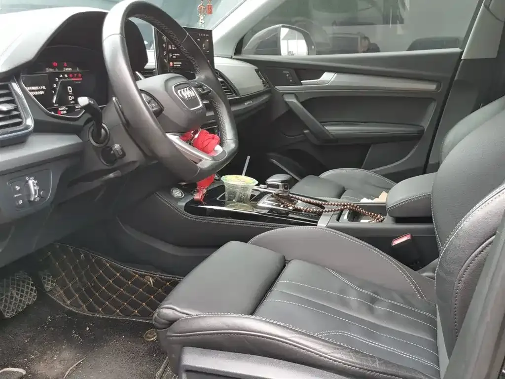 Audi Q5L 2022 из CN, фото 5