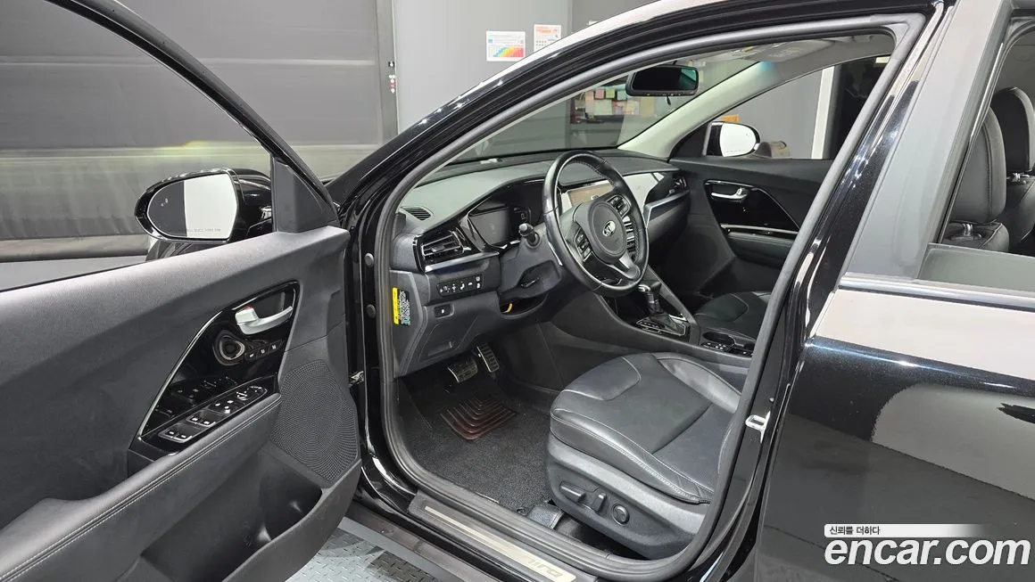 Kia Niro 2021 из KR, фото 6