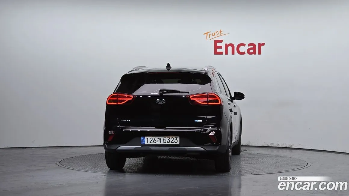 Kia Niro 2021 из KR, фото 2