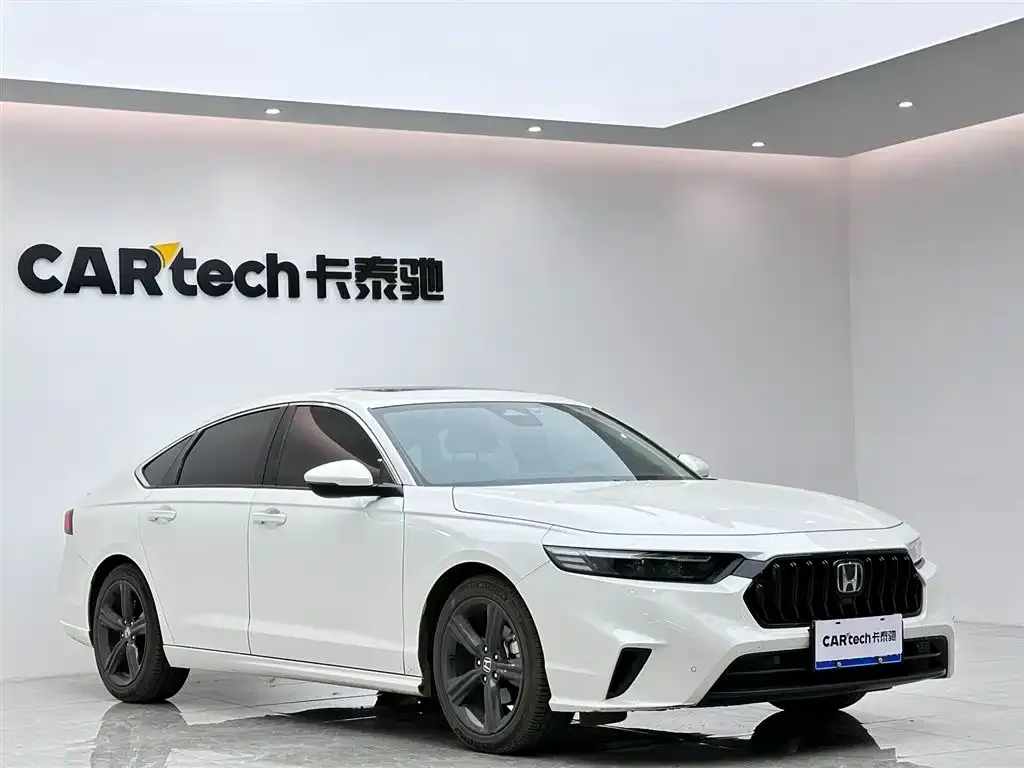 Honda Inspire — фото 10