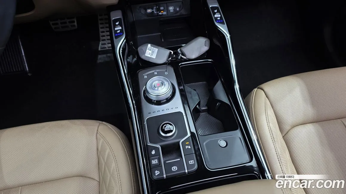 Kia Sorento — фото 10