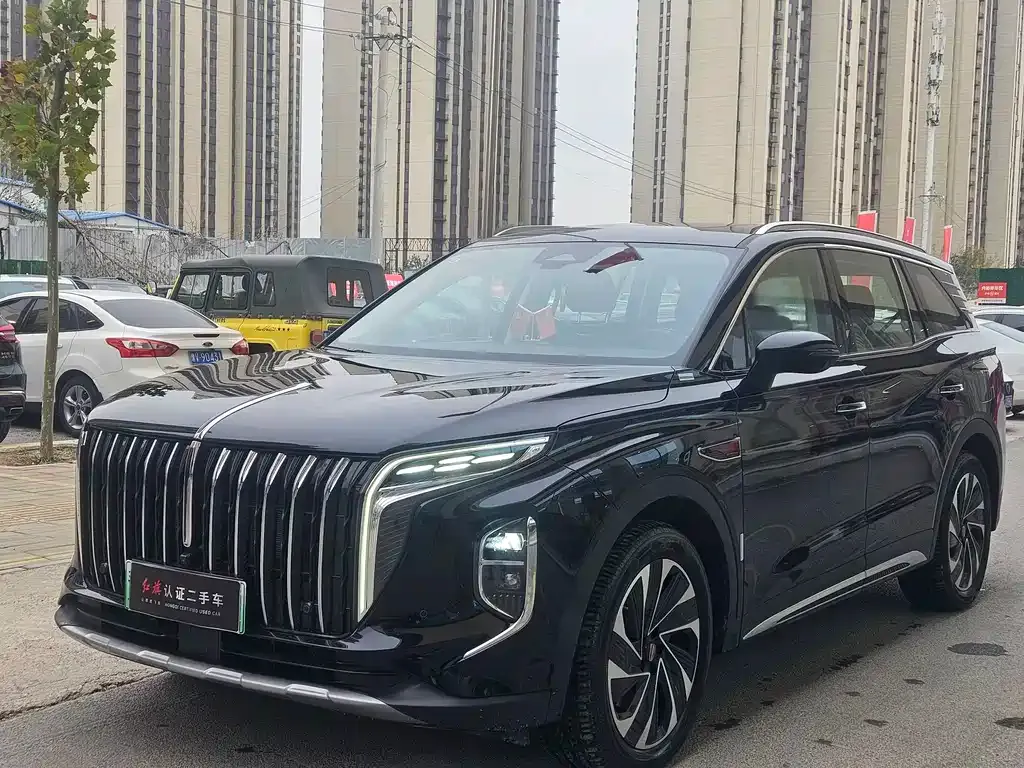 Hongqi HS7 PHEV — фото 1