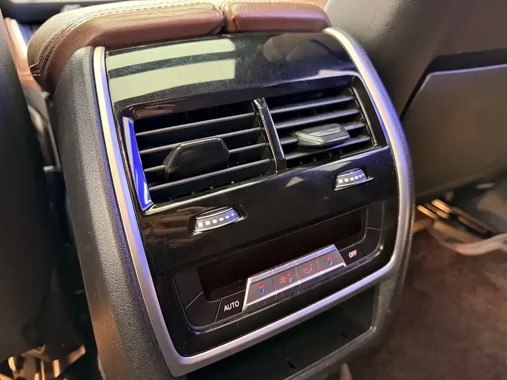 BMW X6 2021 из CN, фото 10