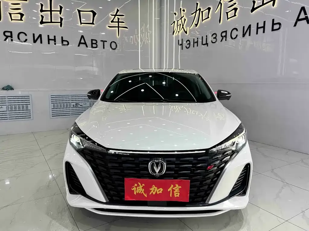 Changan Eado — фото 6