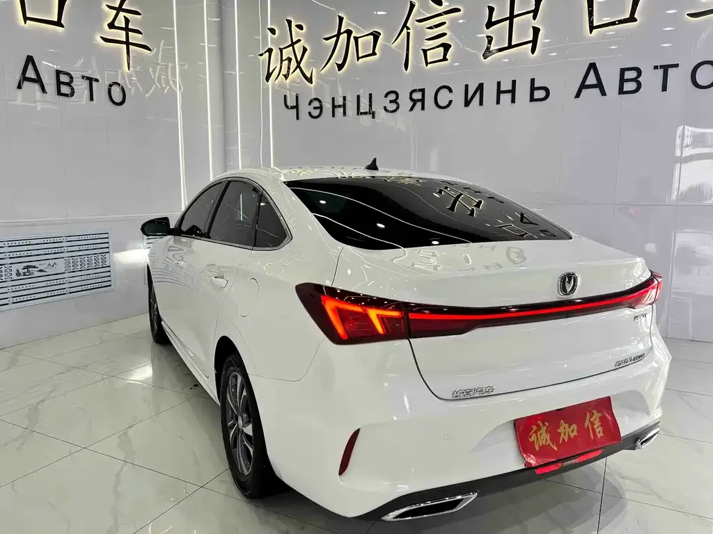 Changan Eado — фото 5