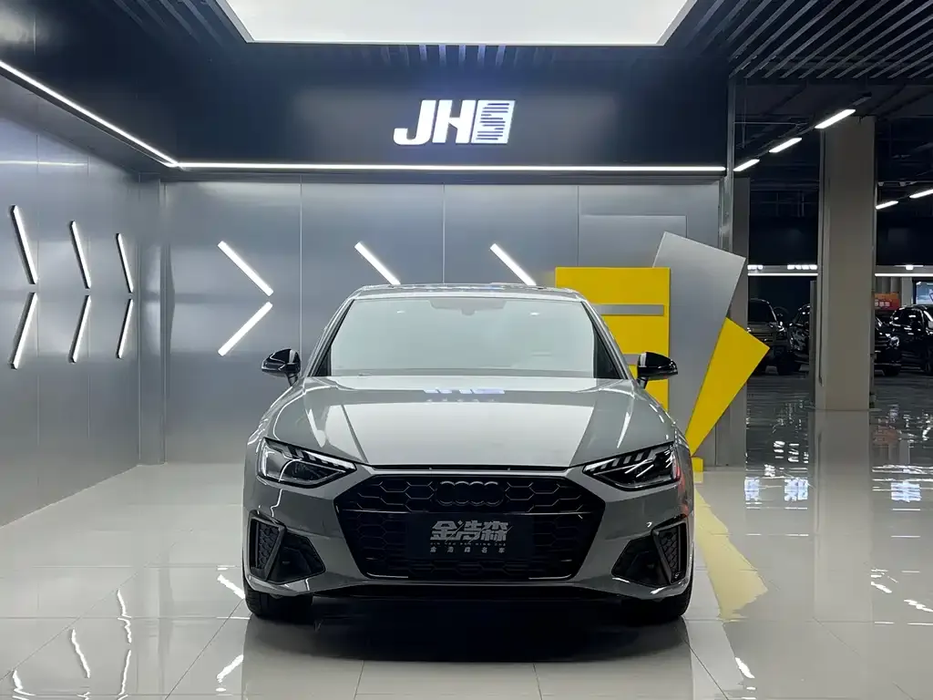 Audi A4L 2024 из CN, фото 6