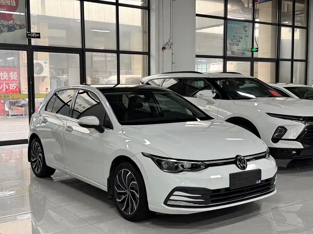 Volkswagen Golf 2021 из CN, фото 3