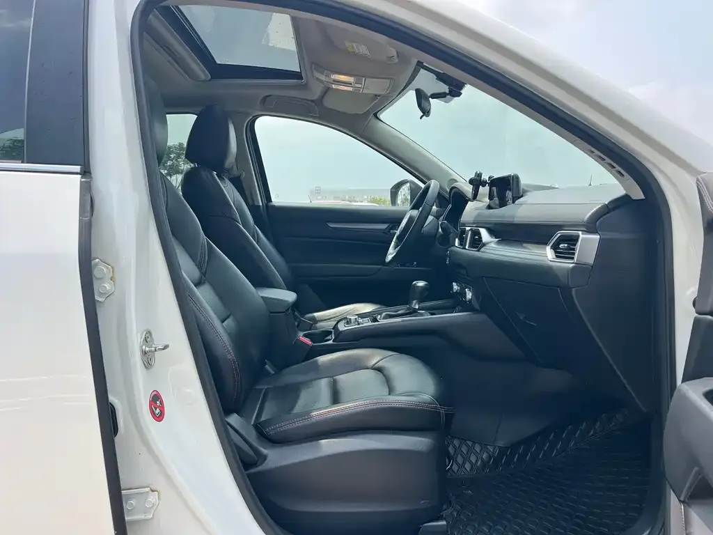 Mazda CX-5 2021 из CN, фото 5