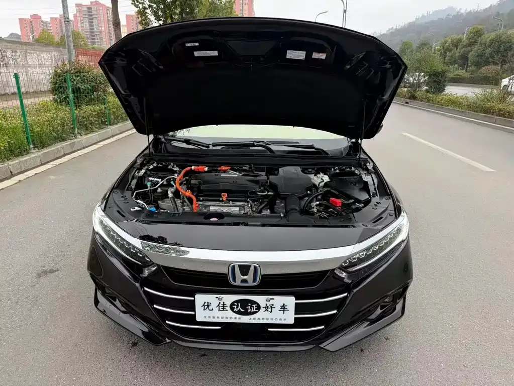 Honda Accord — фото 4