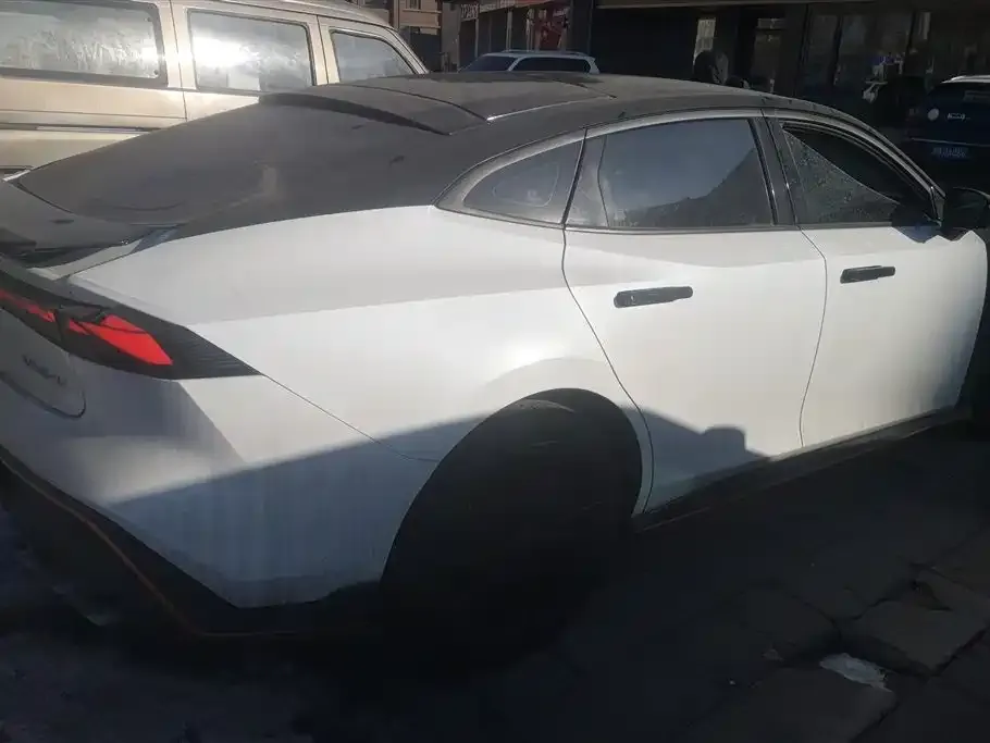 Changan UNI-V 2023 из CN, фото 4