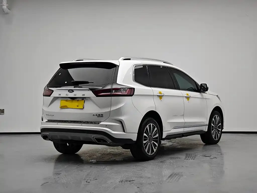 Ford Edge 2022 из CN, фото 6