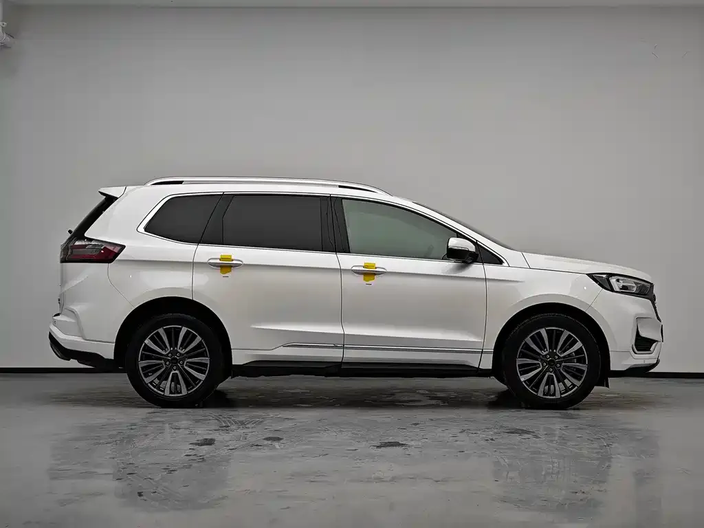 Ford Edge 2022 из CN, фото 8