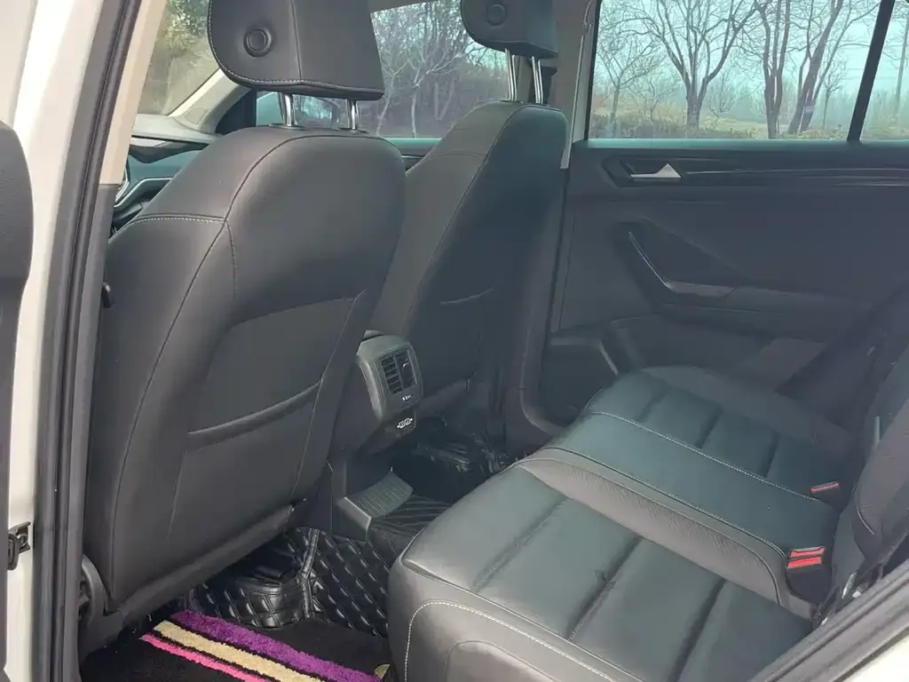 Volkswagen T-Roc 2022 из CN, фото 3