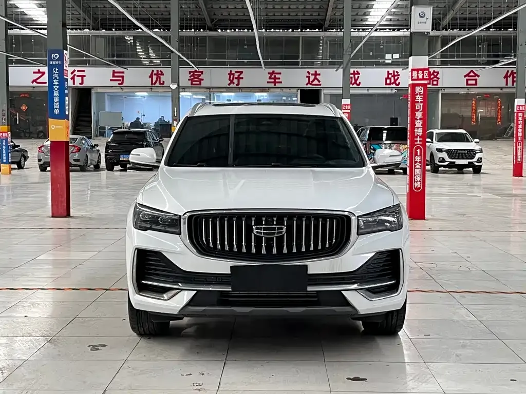 Geely Xingyue L — фото 8