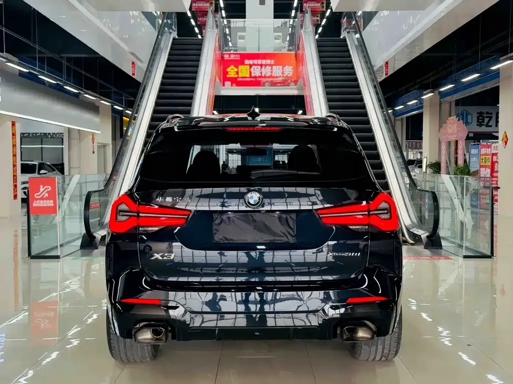 BMW X3 — фото 9