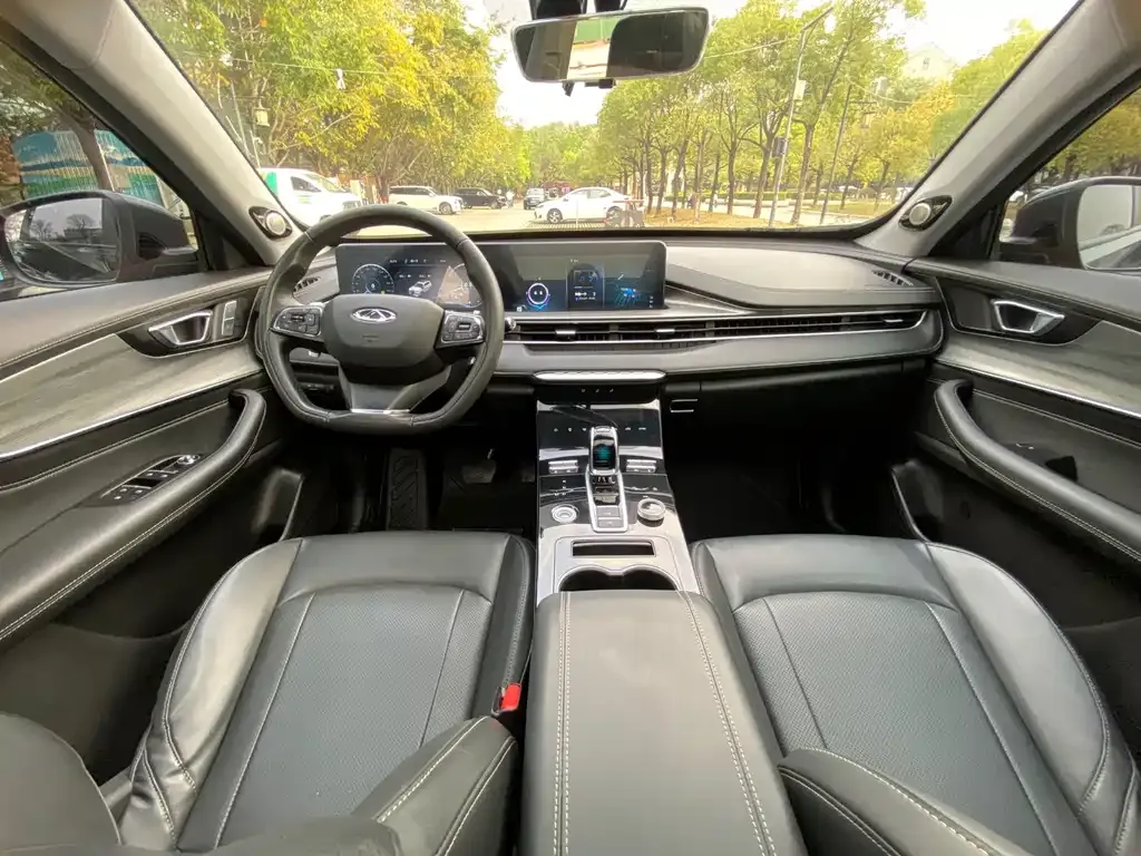 Chery Tiggo 8 PLUS — фото 9