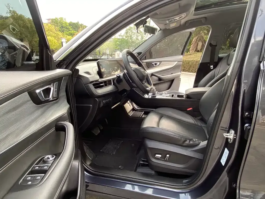 Chery Tiggo 8 PLUS — фото 6
