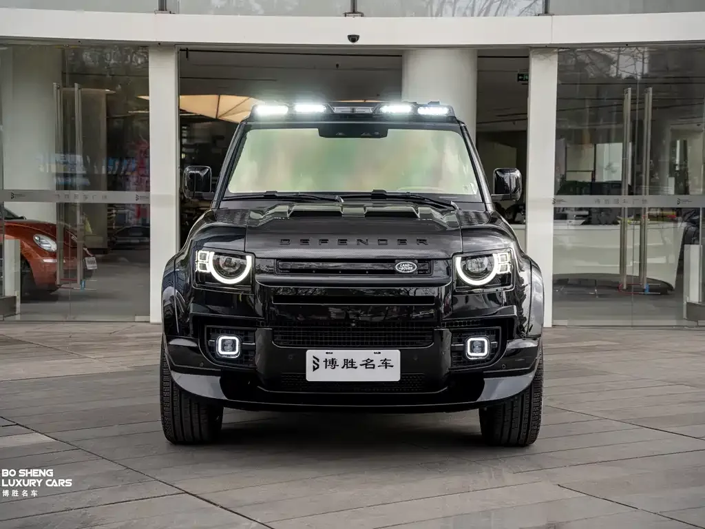 Land Rover Defender — фото 6