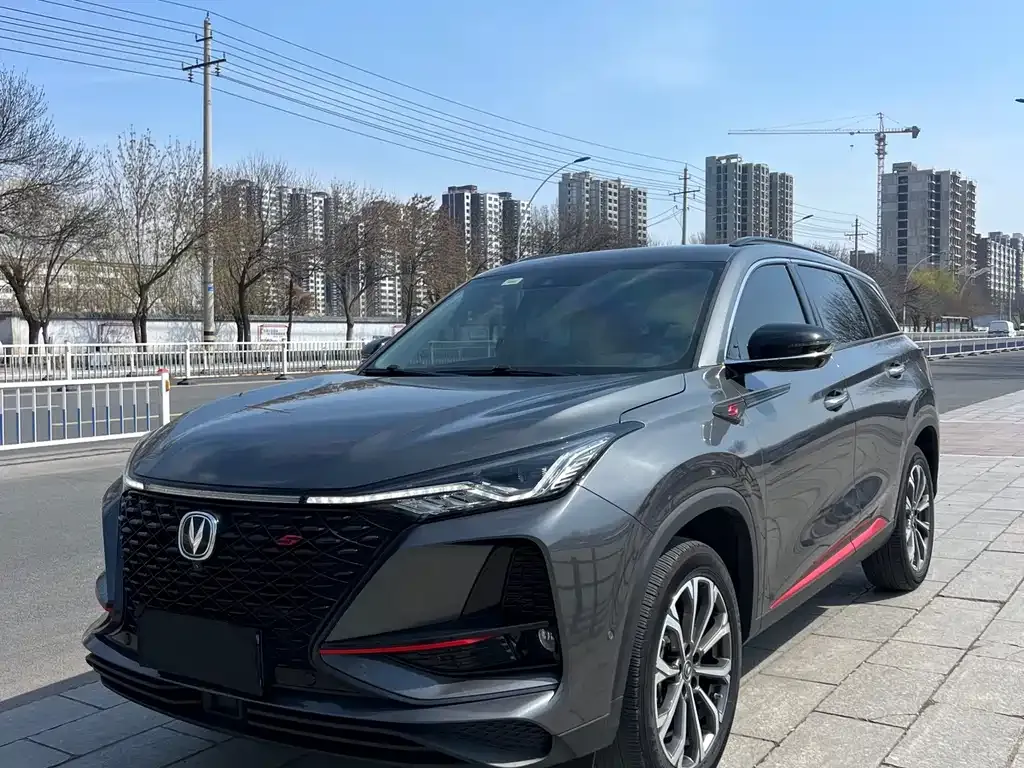 Changan CS75PLUS — фото 1
