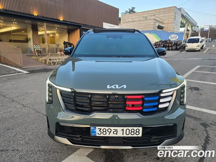 Kia Sorento — фото 6