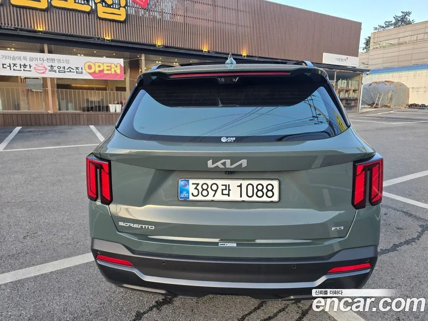 Kia Sorento — фото 8