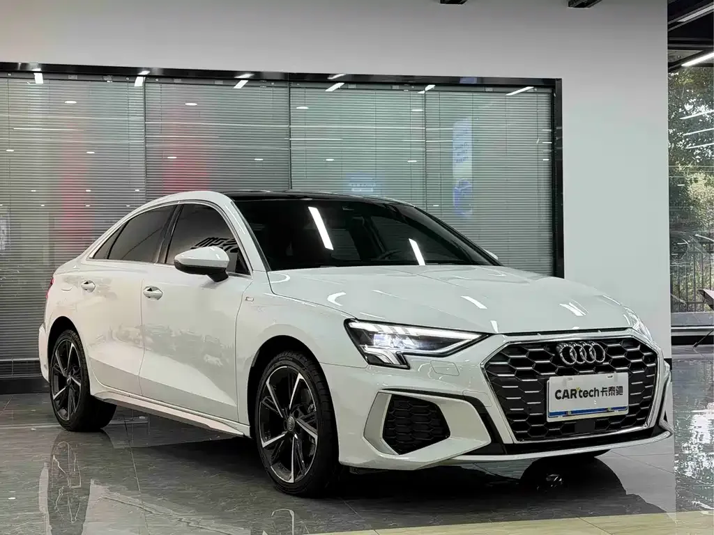 Audi A3 2022 из CN, фото 6