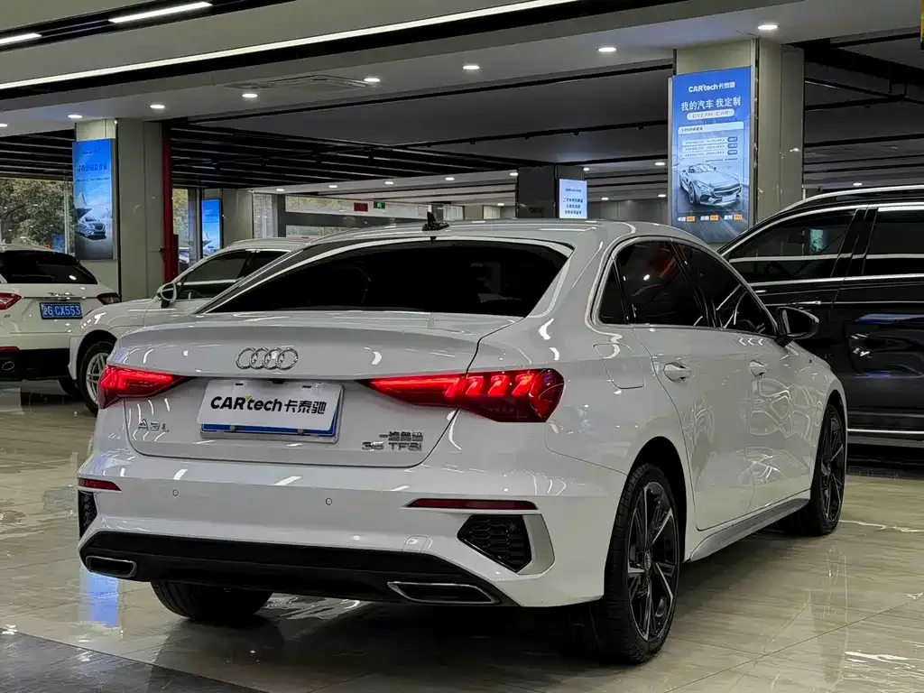 Audi A3 2022 из CN, фото 3