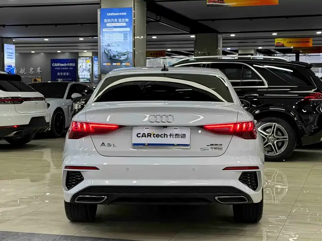 Audi A3 2022 из CN, фото 4