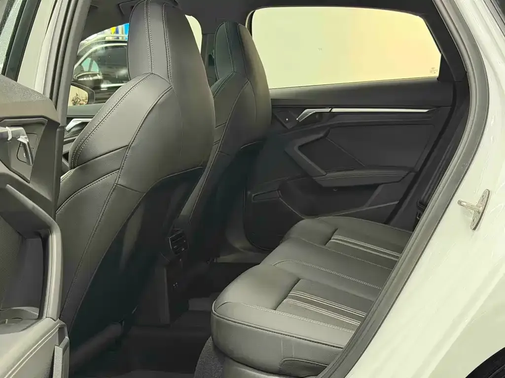 Audi A3 2022 из CN, фото 9