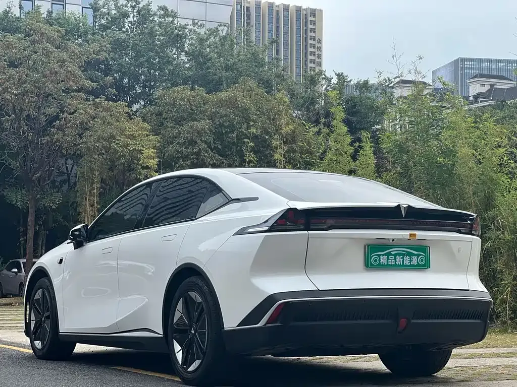 Deepal SL03 — фото 9