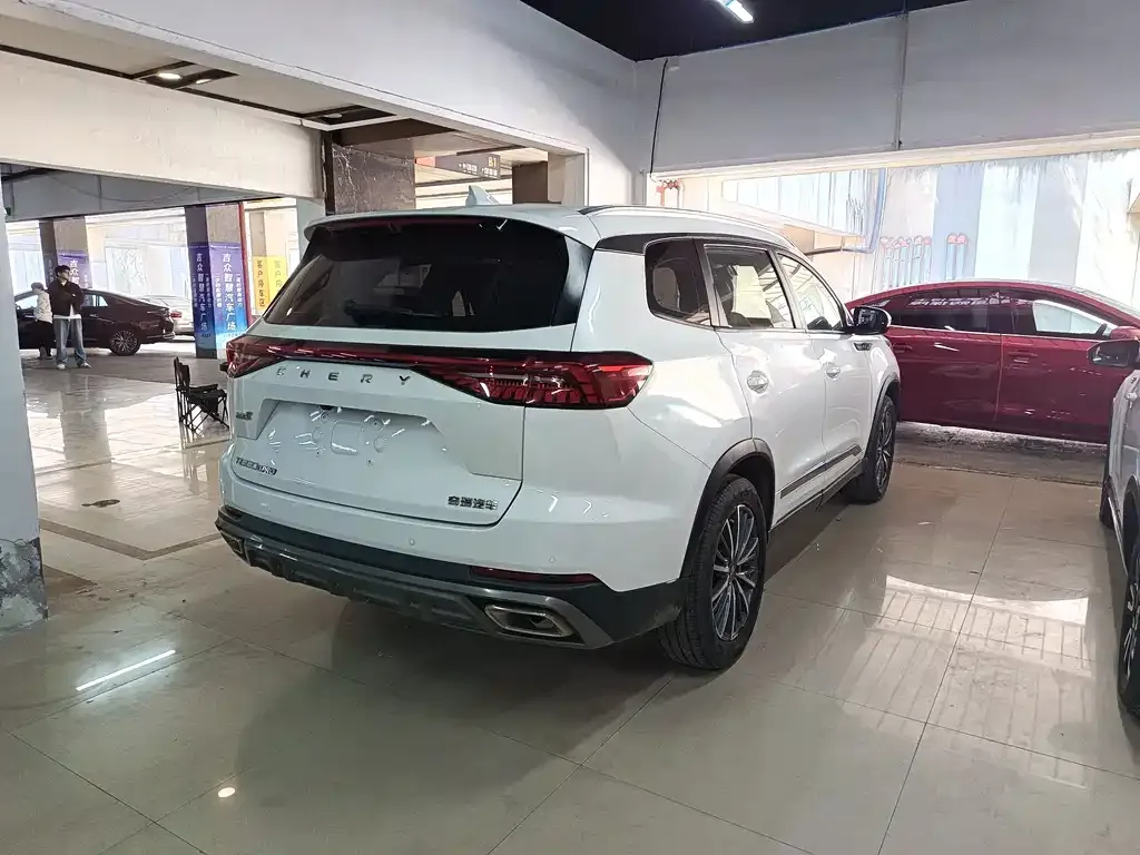 Chery Tiggo 8 PRO — фото 2