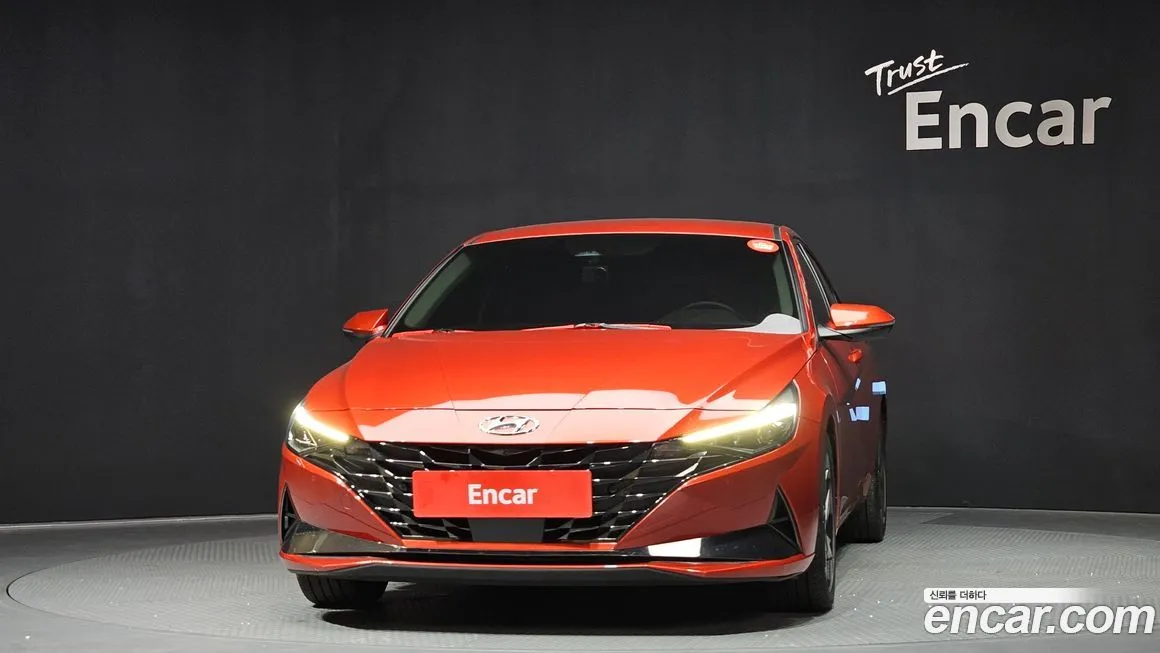 Hyundai AVANTE — фото 3