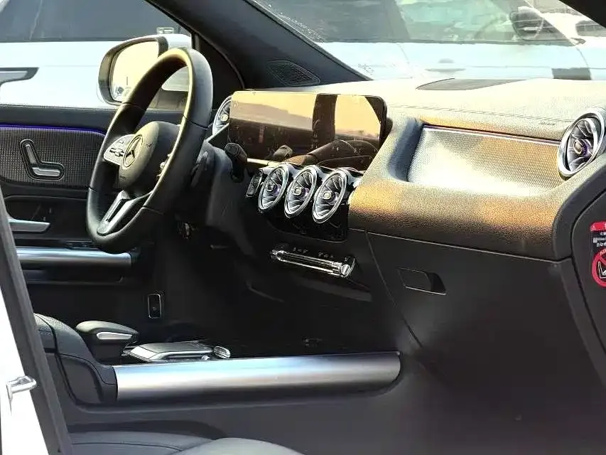 Mercedes-Benz GLA 2023 из CN, фото 6