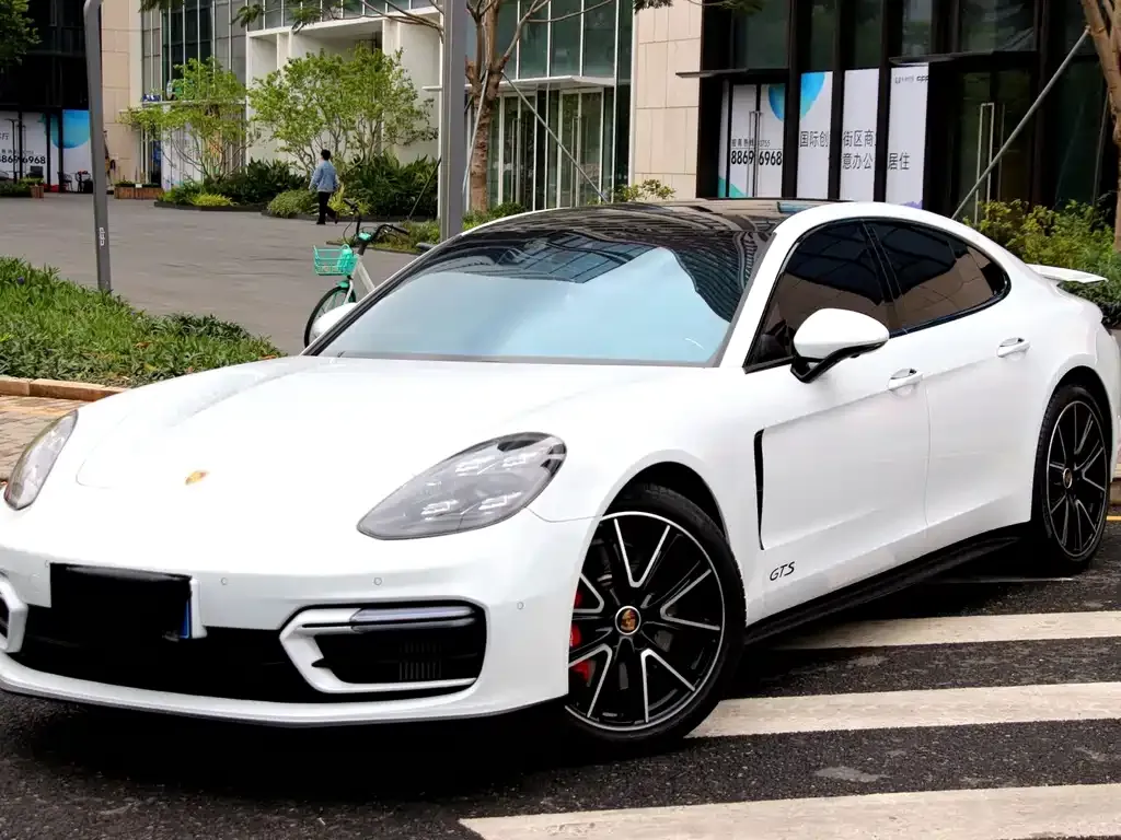 Porsche Panamera 2023 из CN, фото 1