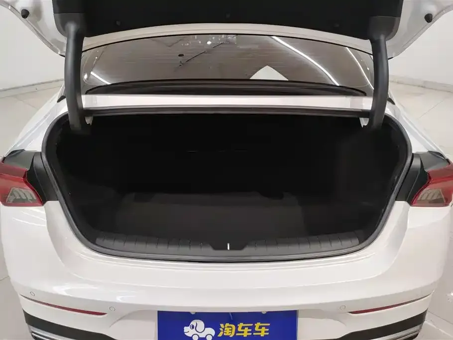 Kia K5 2023 из CN, фото 9
