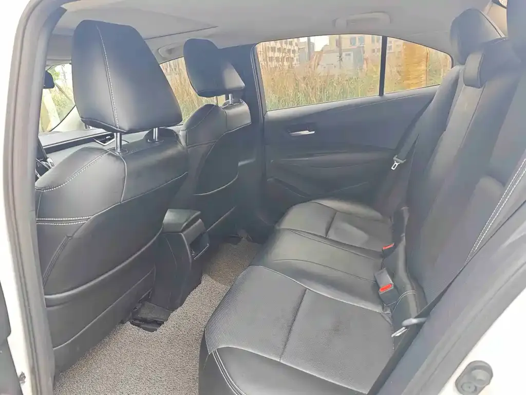 Toyota Corolla 2023 из CN, фото 4