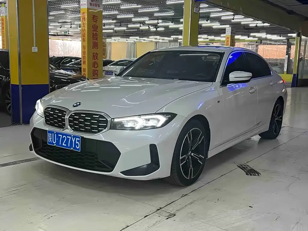 BMW 3 Series — фото 1