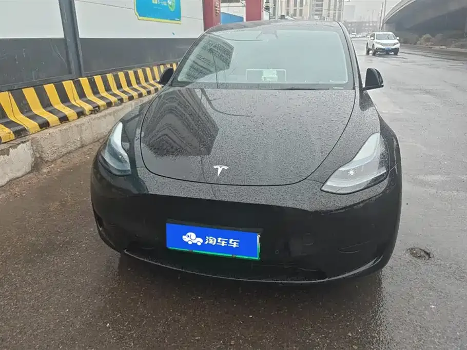 Tesla Model Y 2024 из CN, фото 3