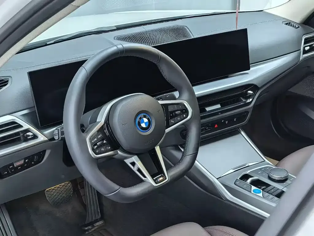 BMW i3 2025 из CN, фото 7