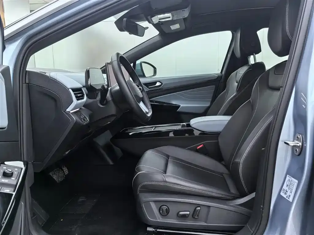 Volkswagen ID.4 X 2024 из CN, фото 8