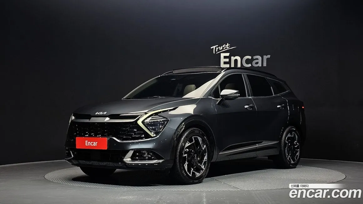 Kia Sportage — фото 1