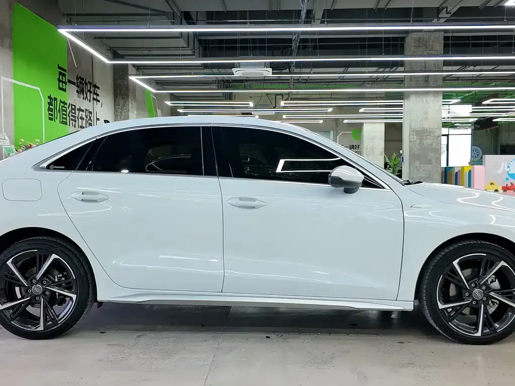 Audi A3 — фото 7