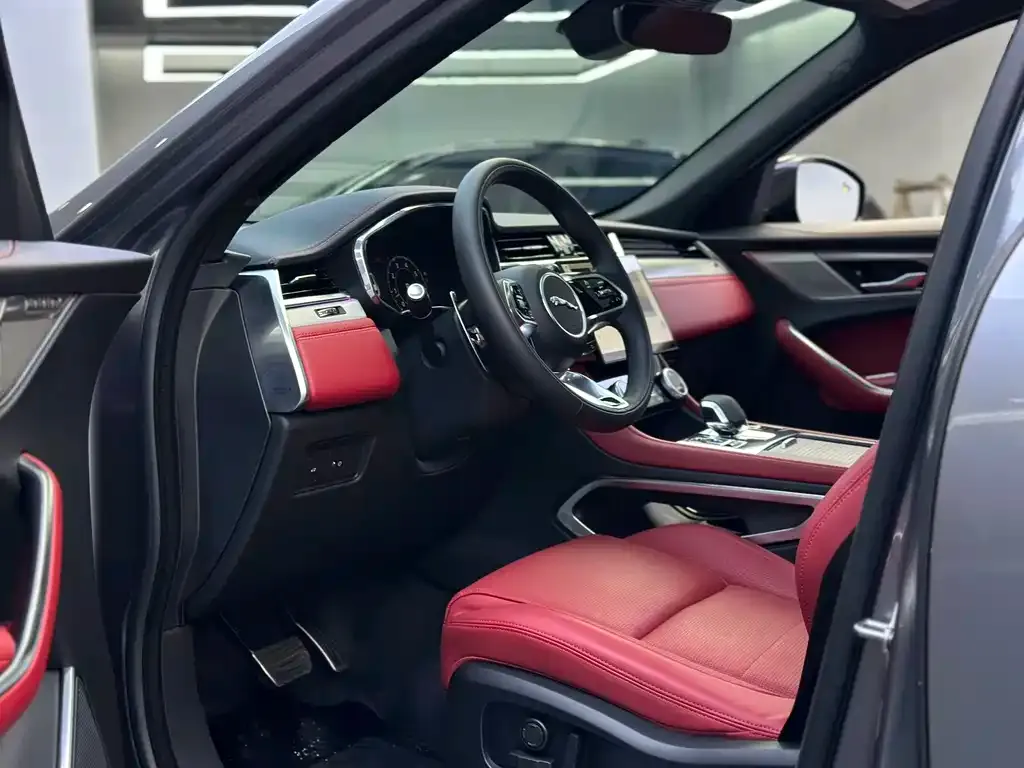 Jaguar F-PACE 2024 из CN, фото 6