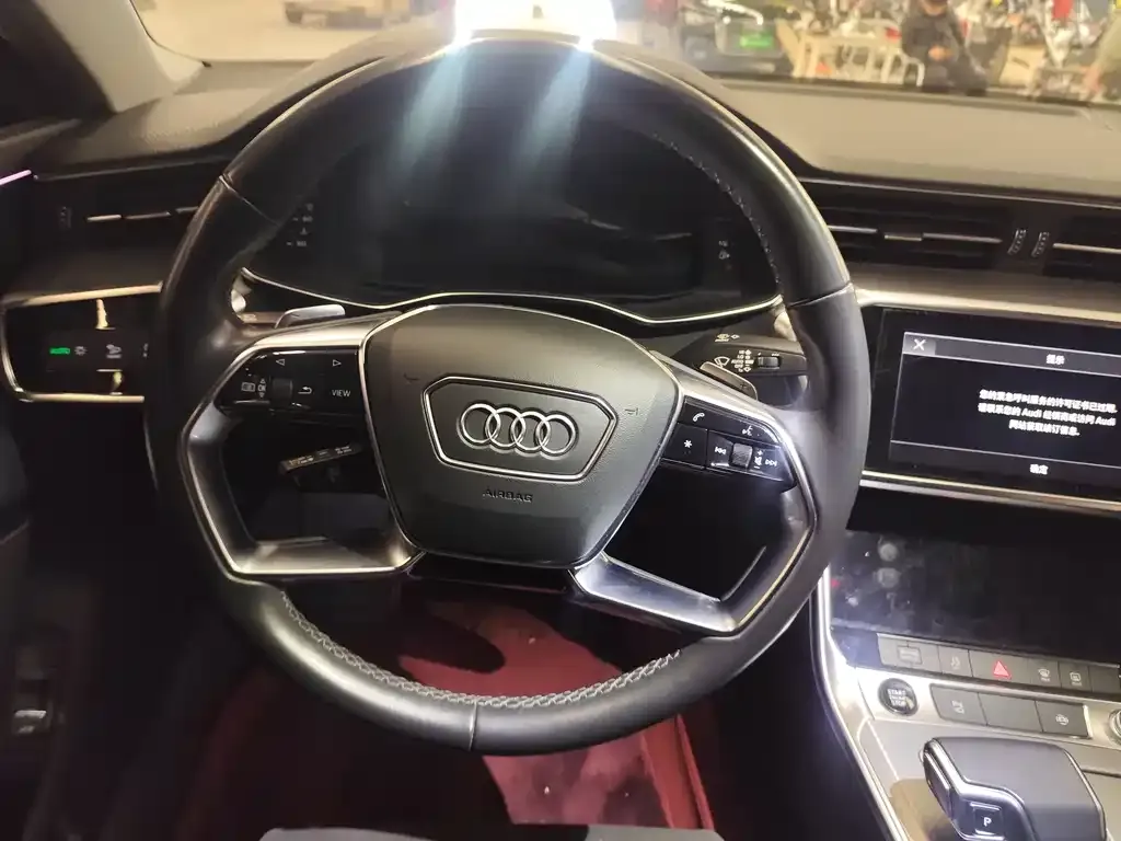 Audi A7L 2023 из CN, фото 7