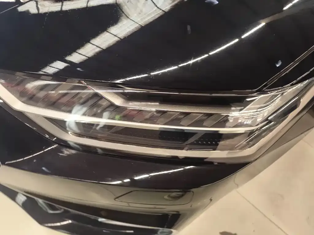 Audi A7L 2023 из CN, фото 4